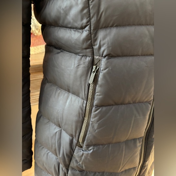 LuluLemon Brave The Cold Jacket- Deep Indigo - Picture 6 of 15